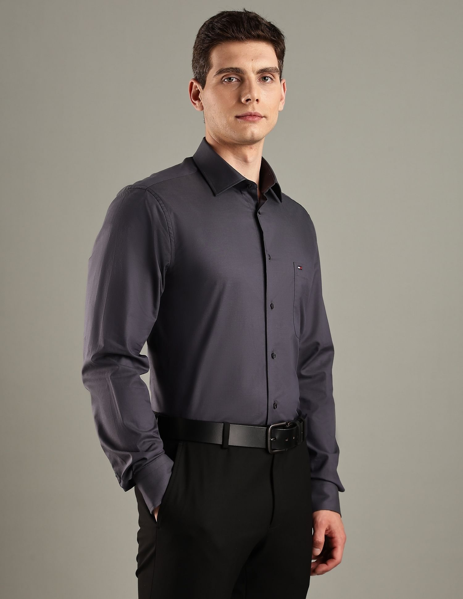 Tommy Hilfiger Solid Regular-Fit Cotton Woven Shirt