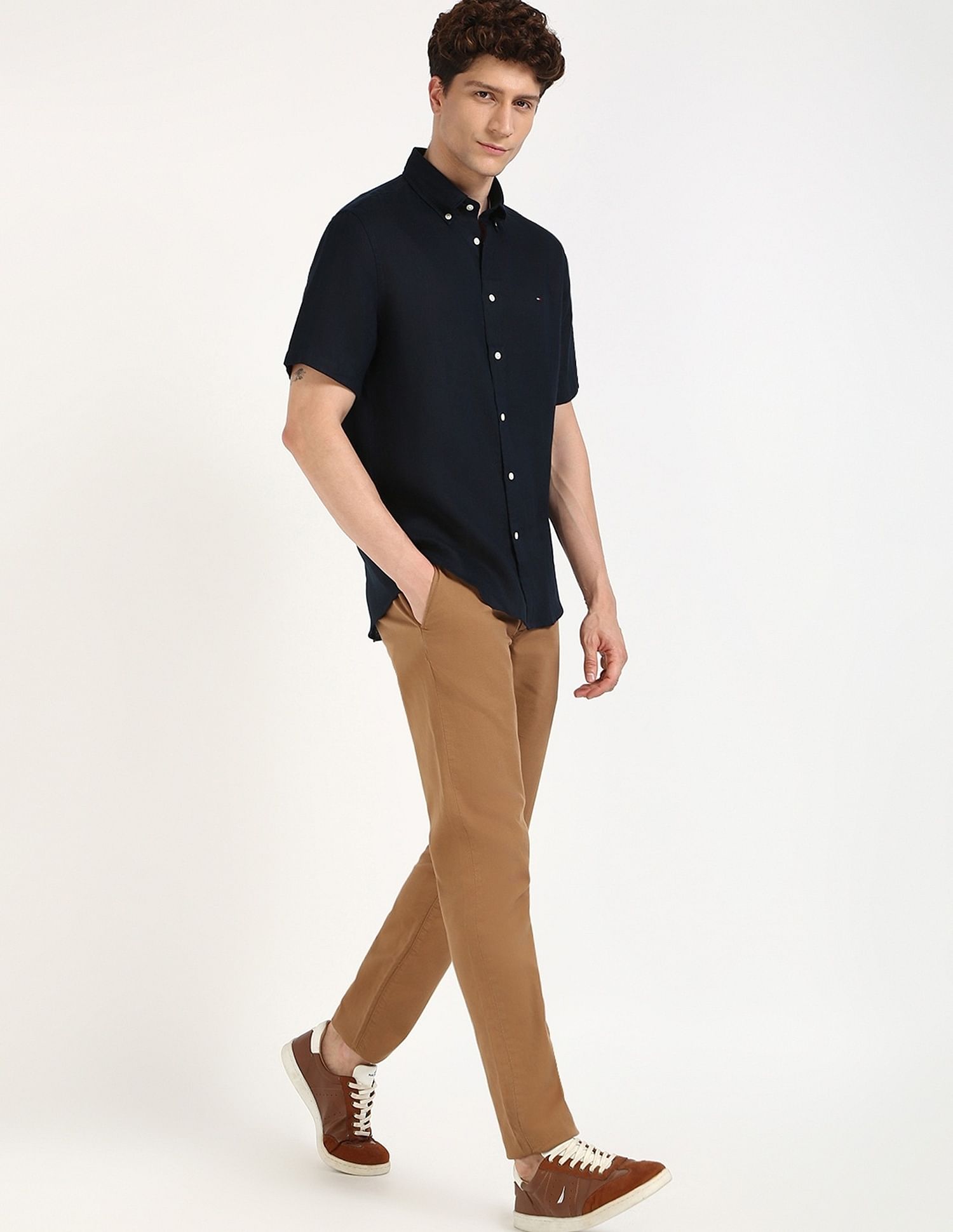 Tommy Hilfiger Solid Regular-Fit Linen Shirt