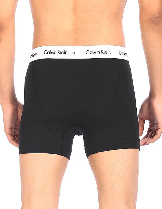 Calvin Klein Underwear Men Black Contrast Waist Solid Trunks - Pack Of 3