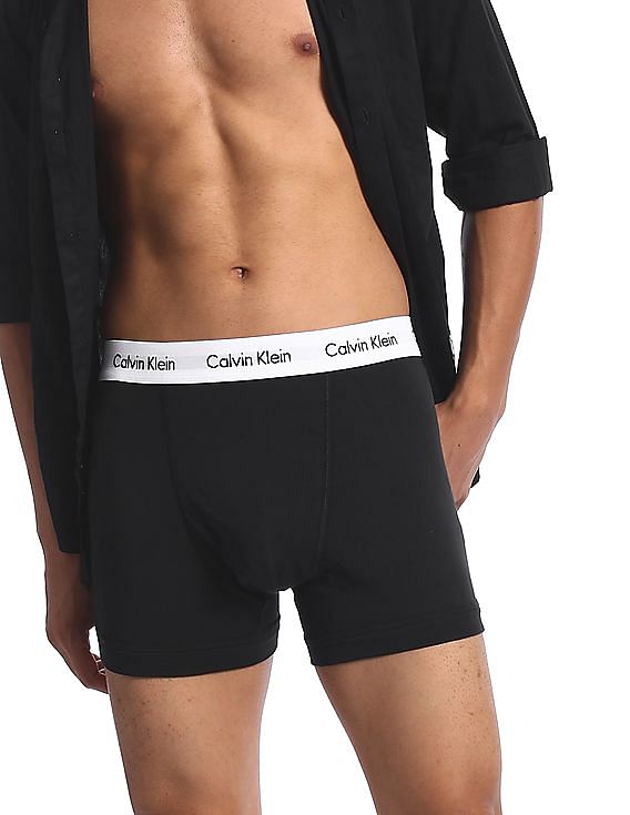 Calvin Klein Underwear Men Black Contrast Waist Solid Trunks - Pack Of 3