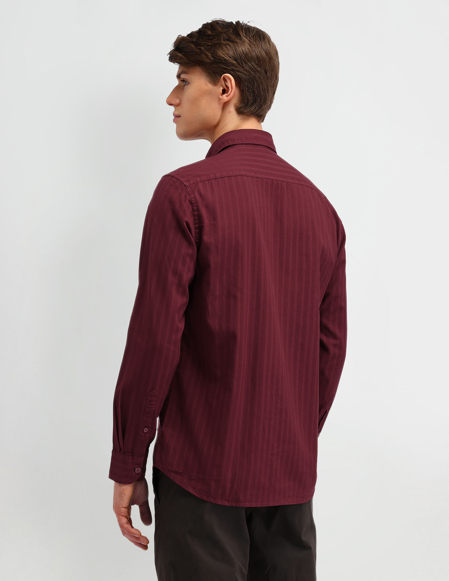 Arrow Sport Manhattan Slim Textured Shirt
