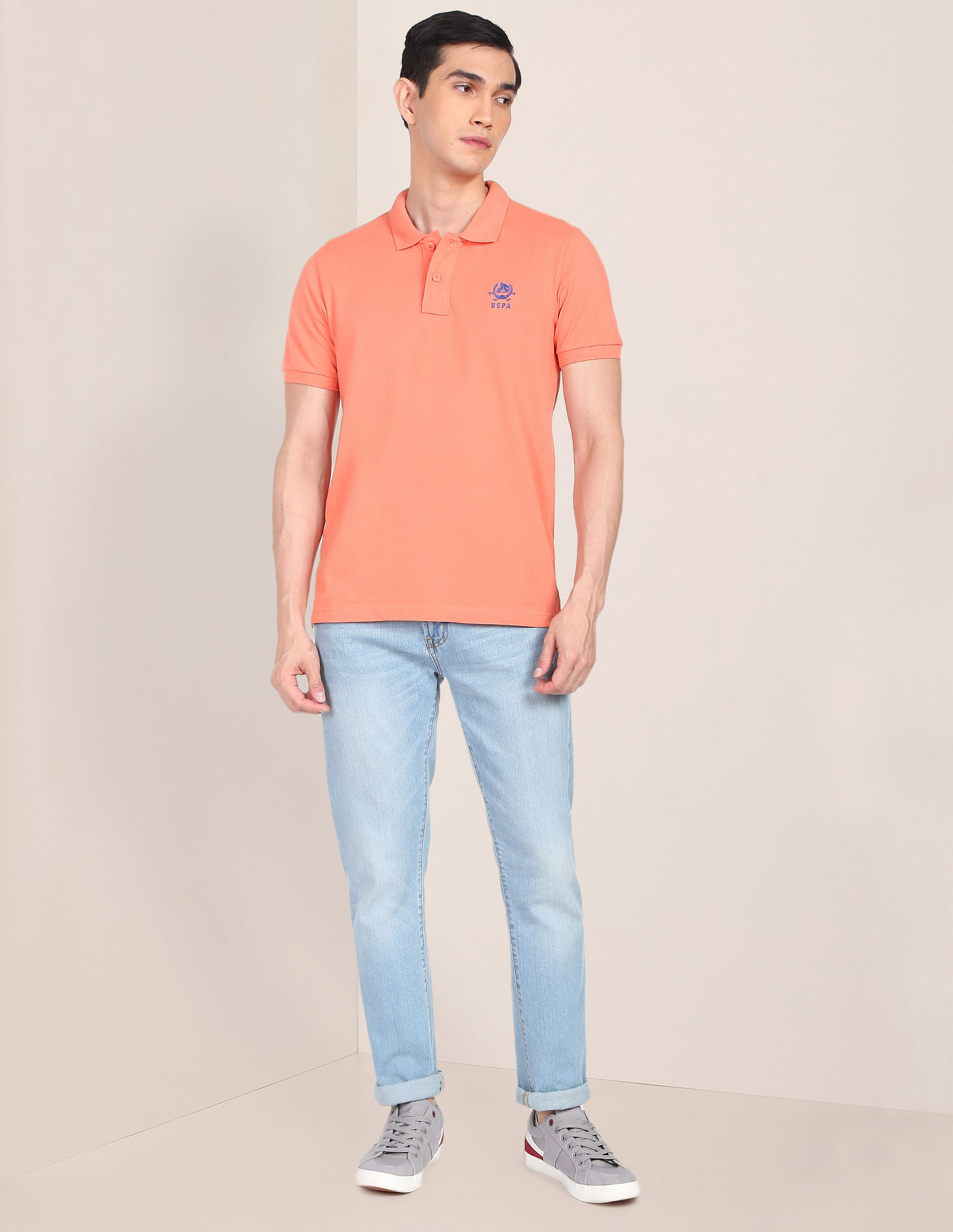 Mens Embroidered Jeans at Rs 400/piece