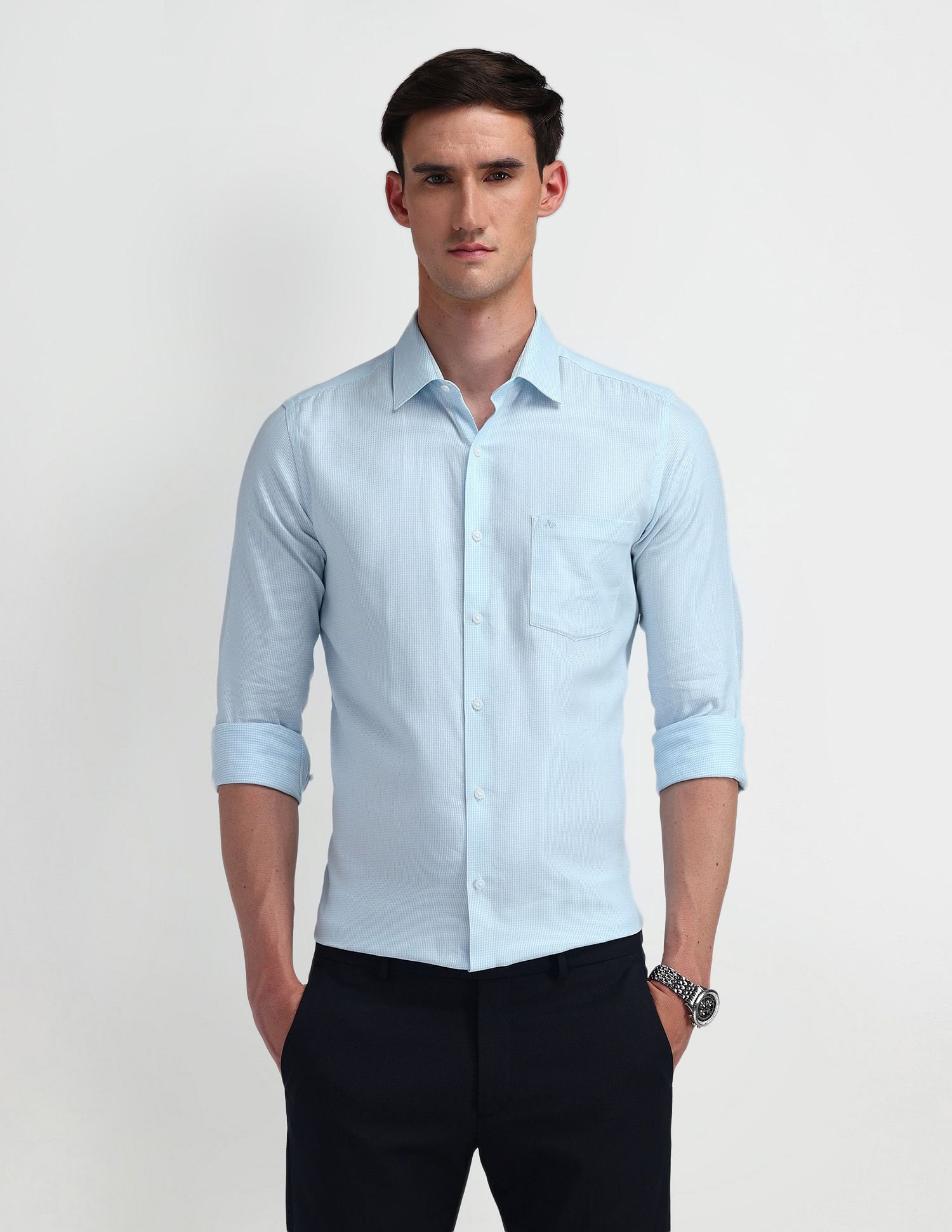 Arrow Manhattan Slim Fit Vertical Striped Shirt