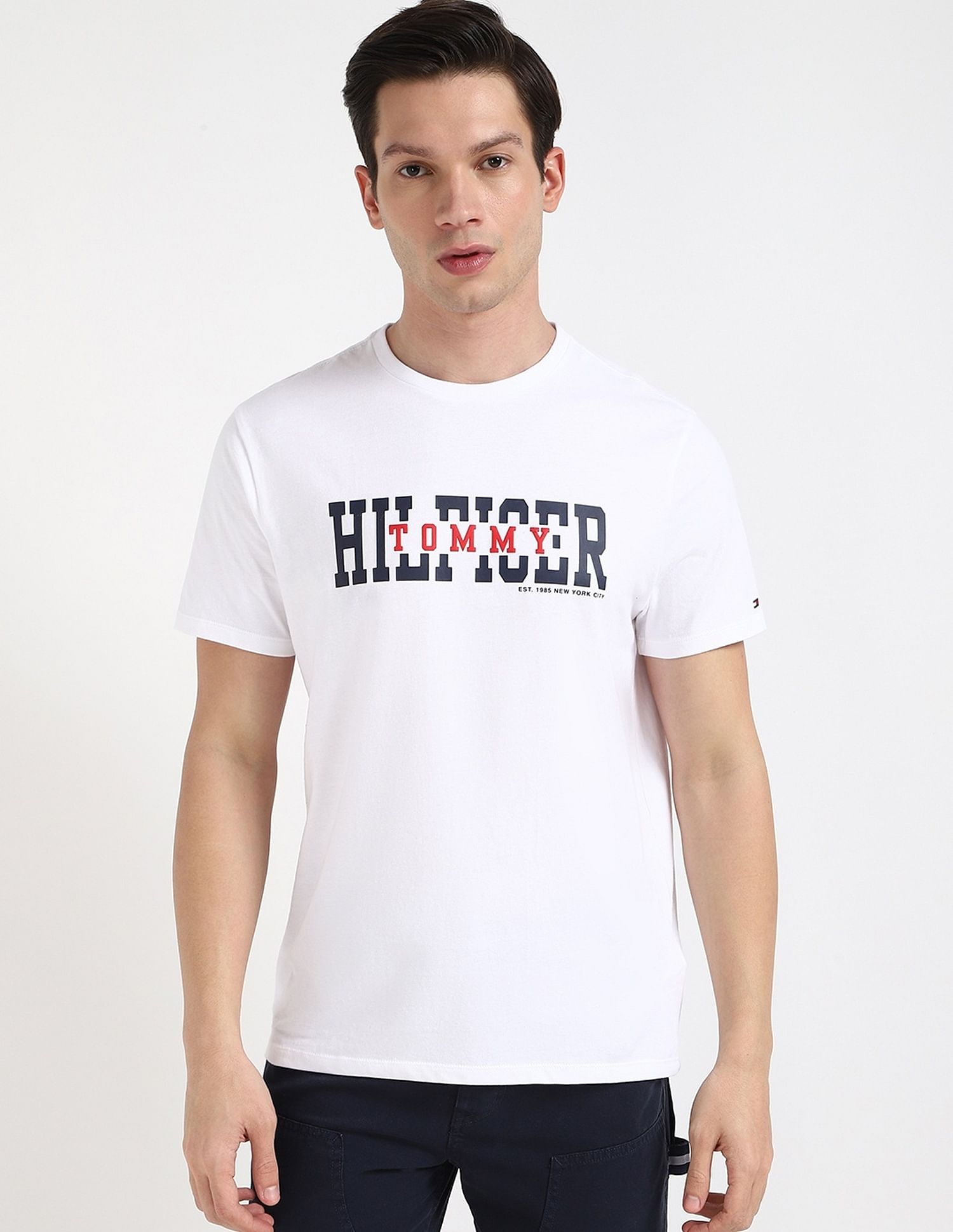 Tommy Hilfiger Logo Regular-Fit Cotton T-Shirt