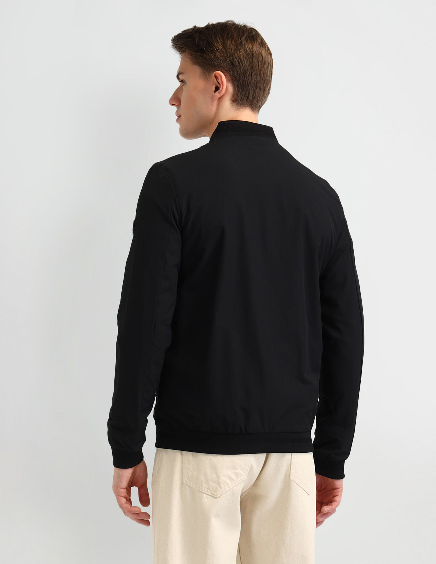 Arrow Solid Regular fit Wind Cheater