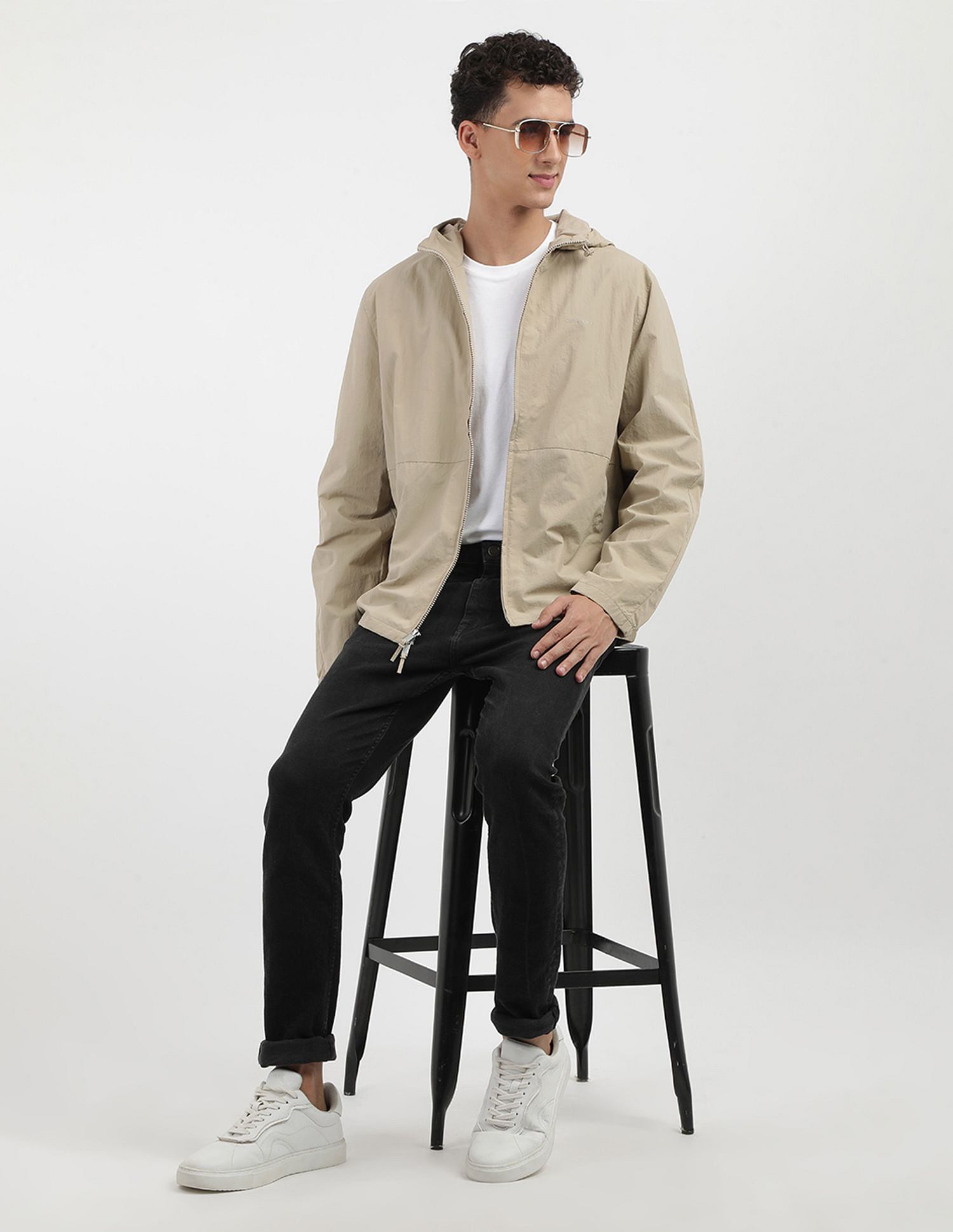 Calvin Klein Jeans Regular Fit Solid Casual Jacket