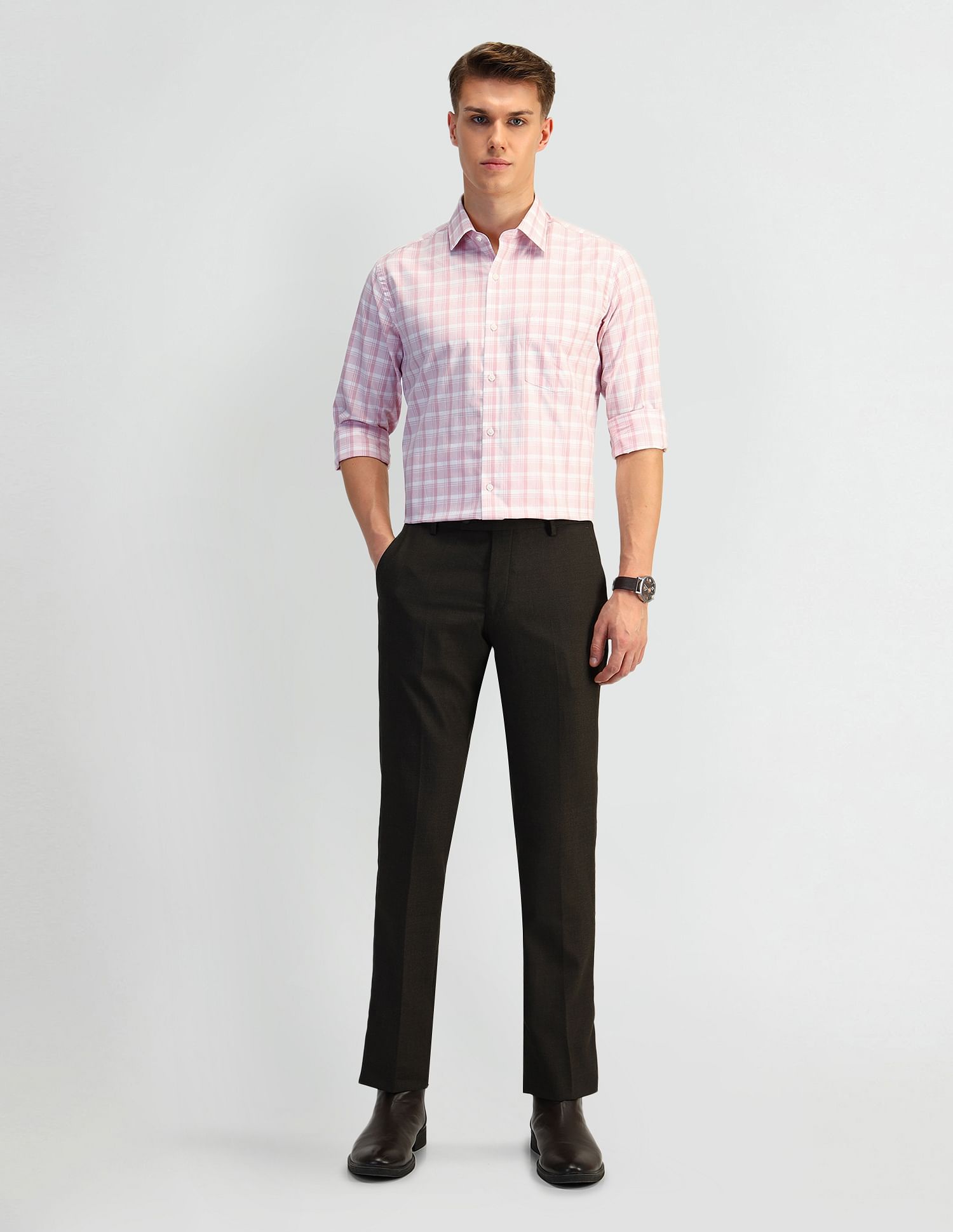 Arrow Manhattan Slim Fit Solid Shirt