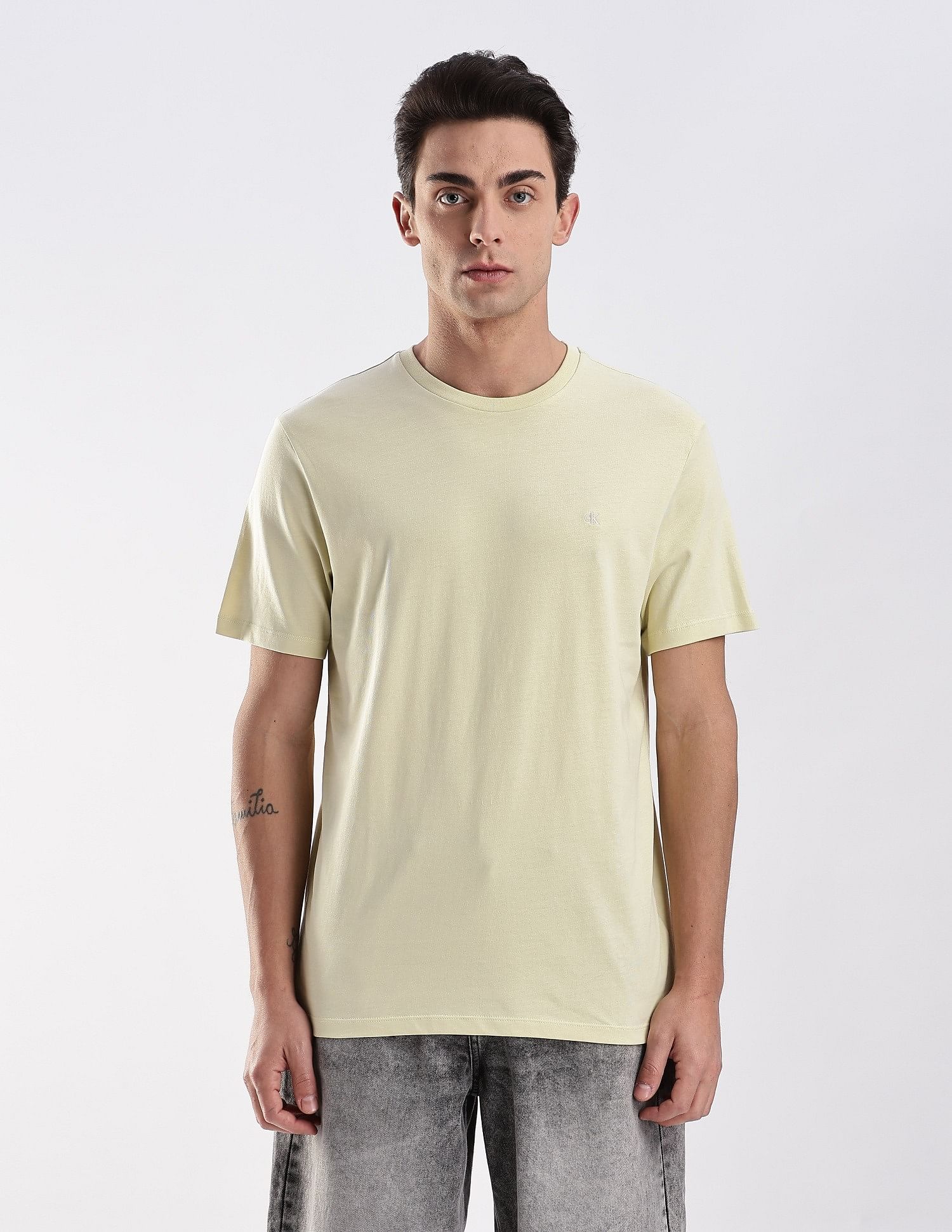 Calvin Klein Jeans Regular-Fit Solid Cotton T-Shirt