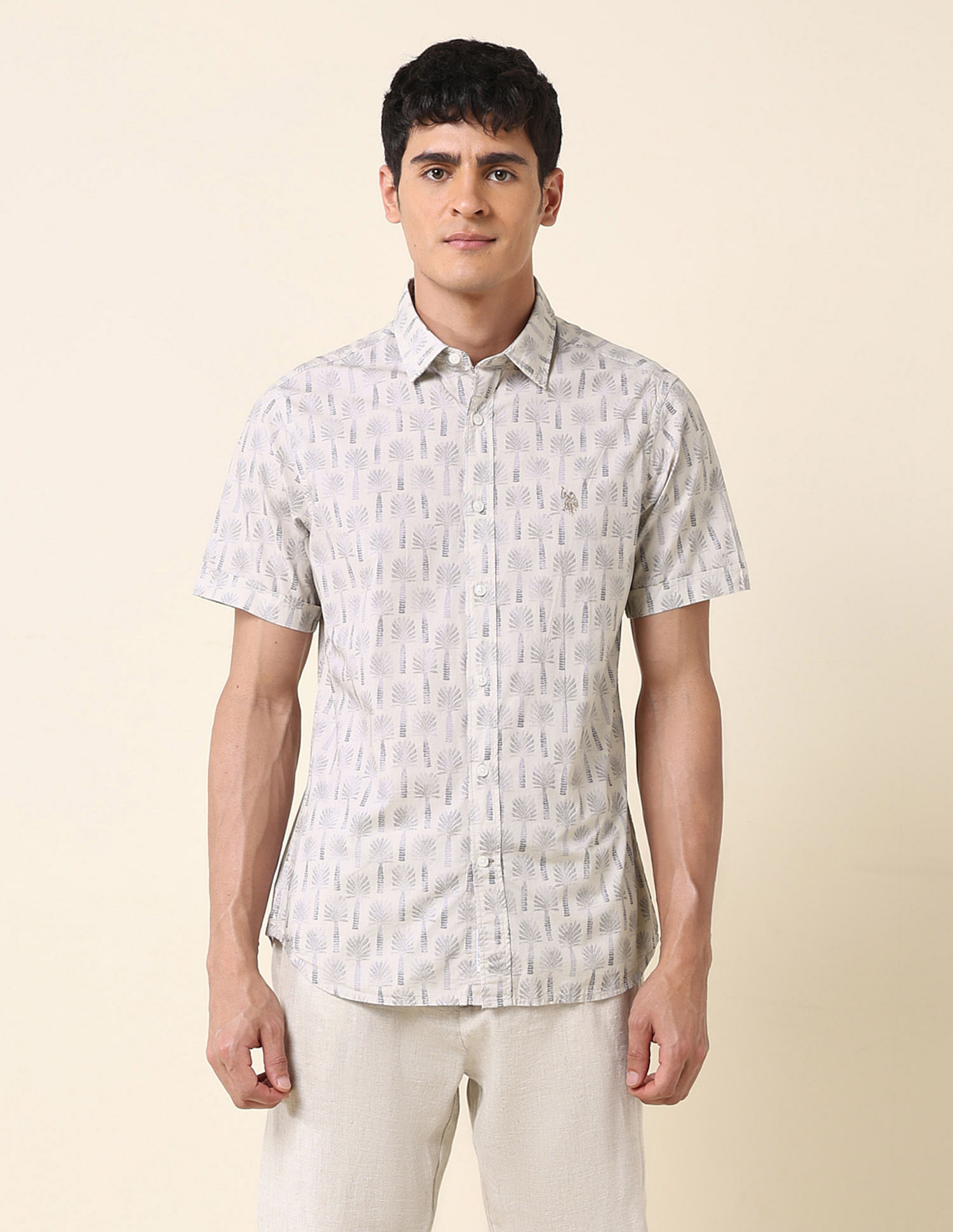 U.S. Polo Assn. Tropical Printed Tailored Fit Shirt