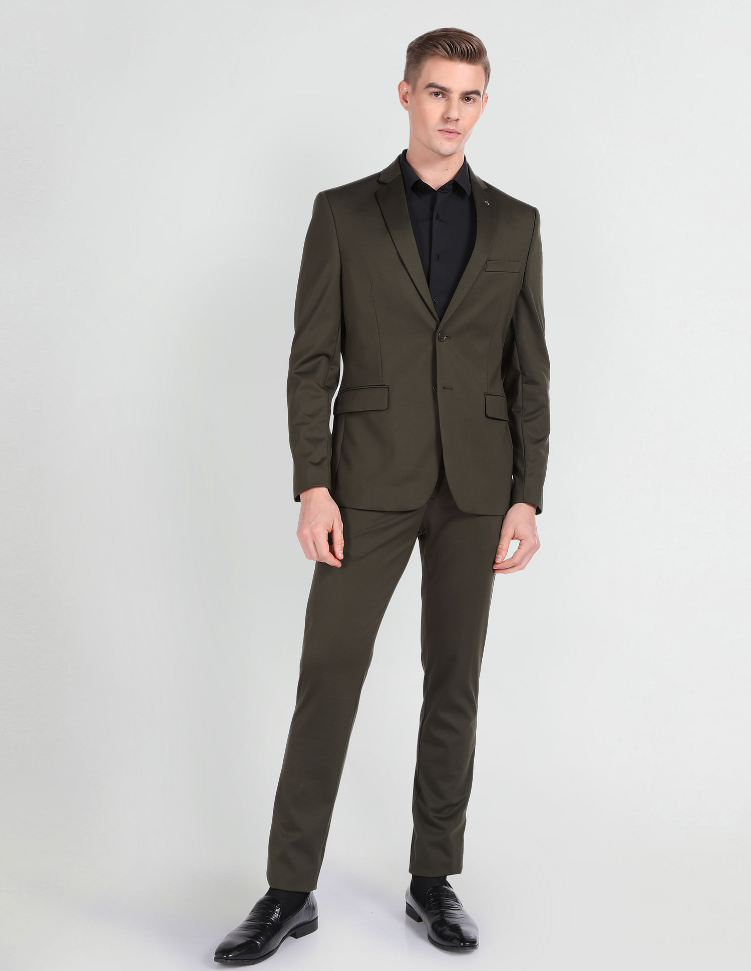 Arrow Self Design Two Piece Knit Suit