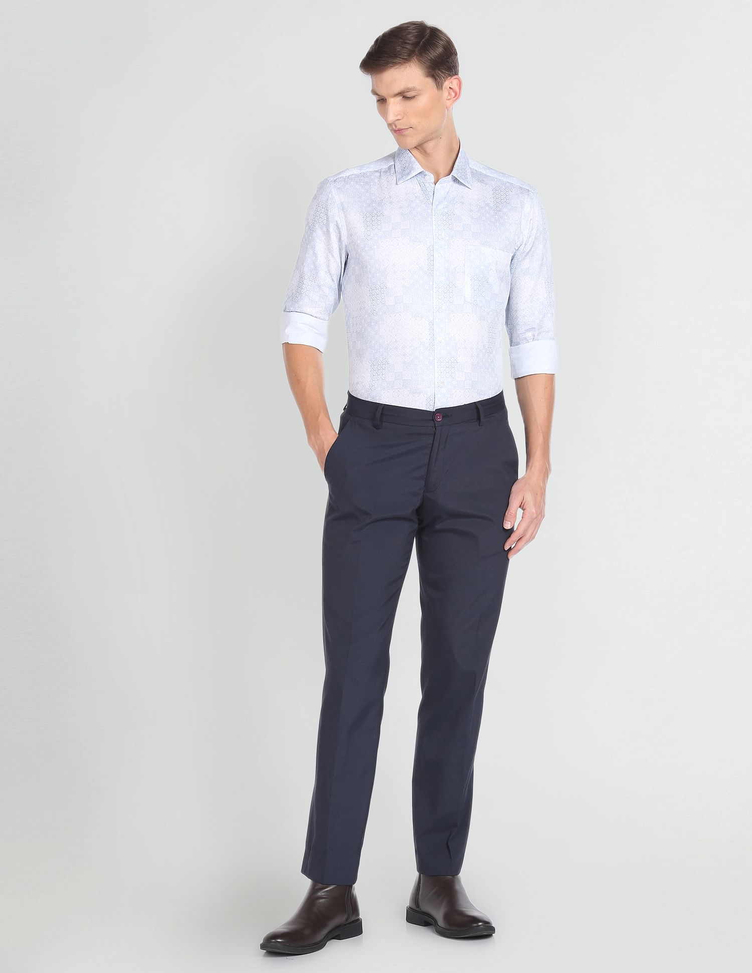 Arrow Geometric Print Sateen Formal Shirt
