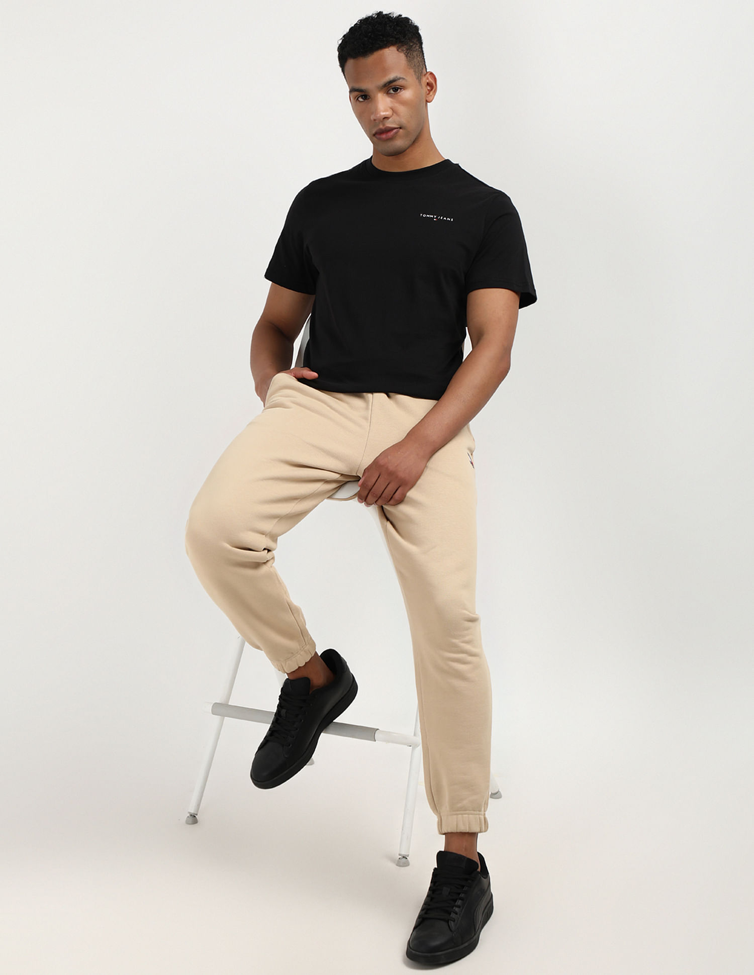 Tommy Hilfiger Slim Fit Linear Chest T-Shirt