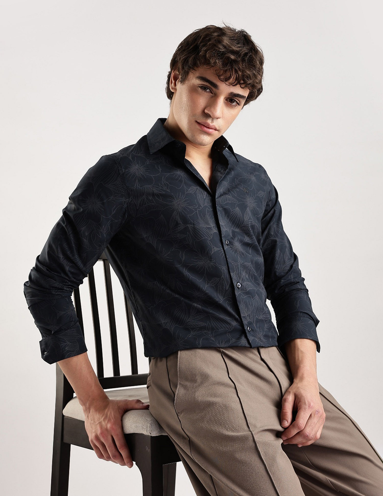 Calvin Klein Jeans Floral Slim Fit Poplin Woven Shirt