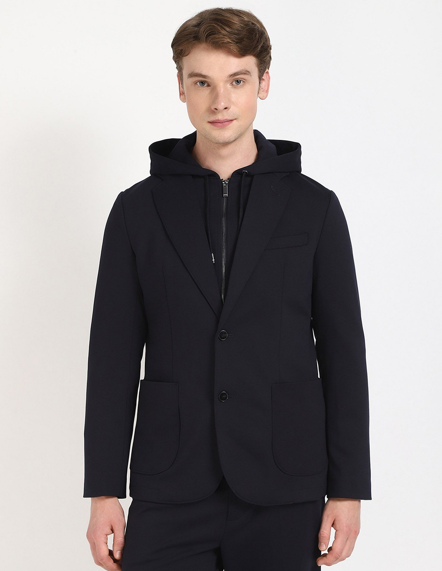 Tommy Hilfiger Solid Regular-Fit Viscose Single Breasted Blazer