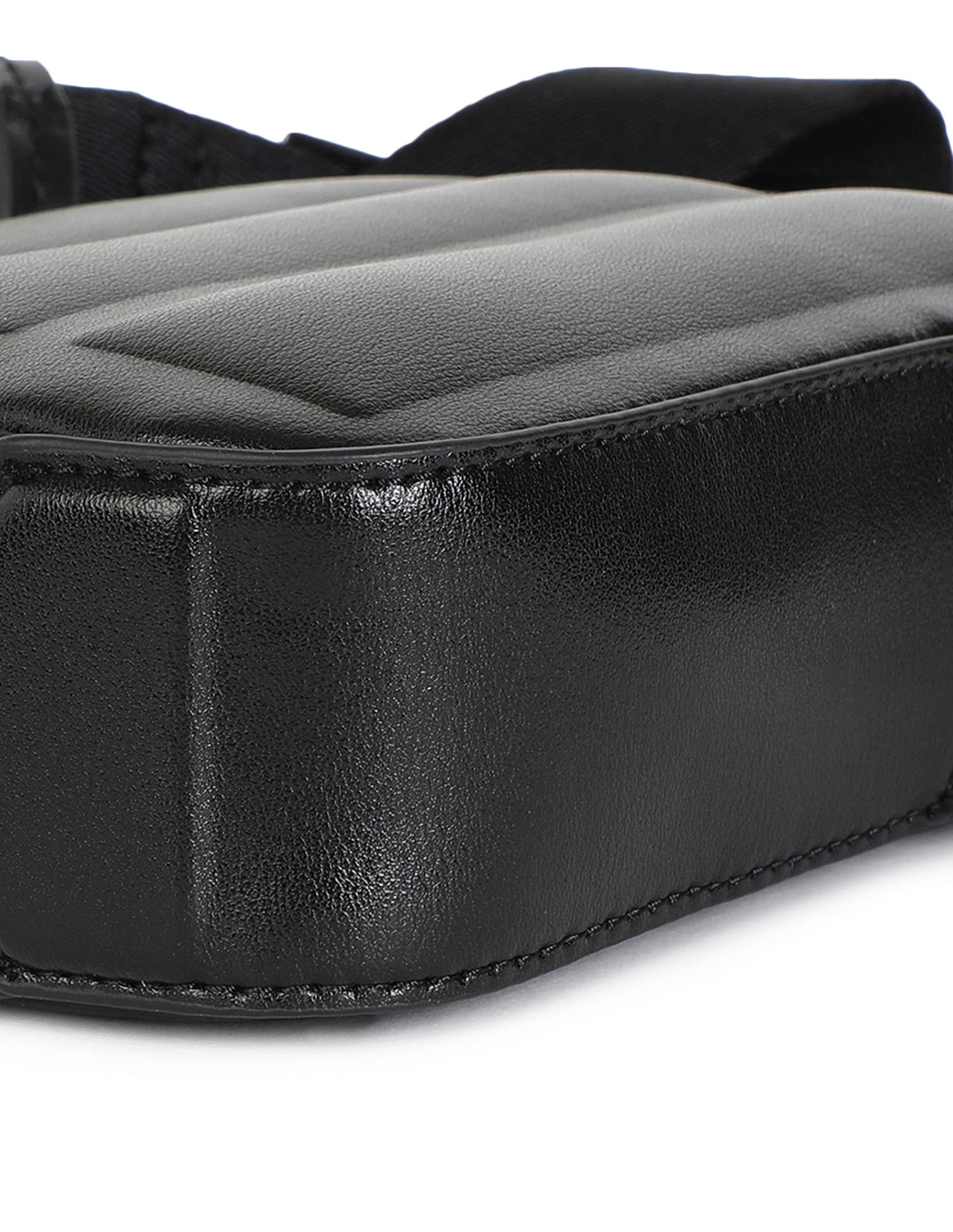 Calvin Klein Line Quilt Reporter Bag
