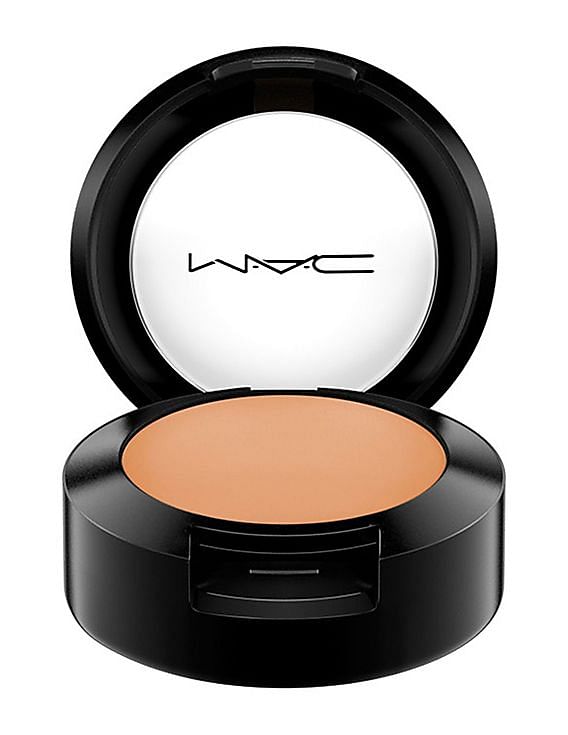 best mac concealer oily skin