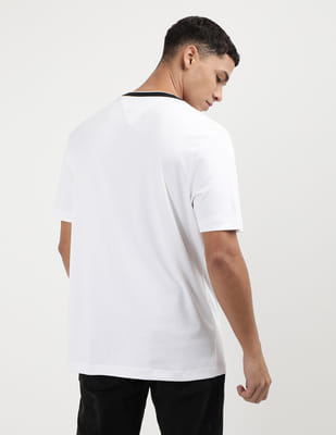 Buy Tommy Hilfiger Round Neck Collar Detail T-Shirt - NNNOW.com