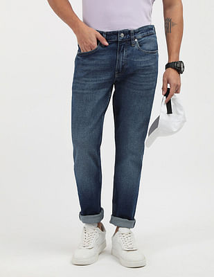 Calvin Klein Jeans Mid Rise Tapered Fit Jeans