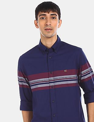 Tommy Hilfiger Men Navy Button-Down Collar Chest Stripe Casual Shirt