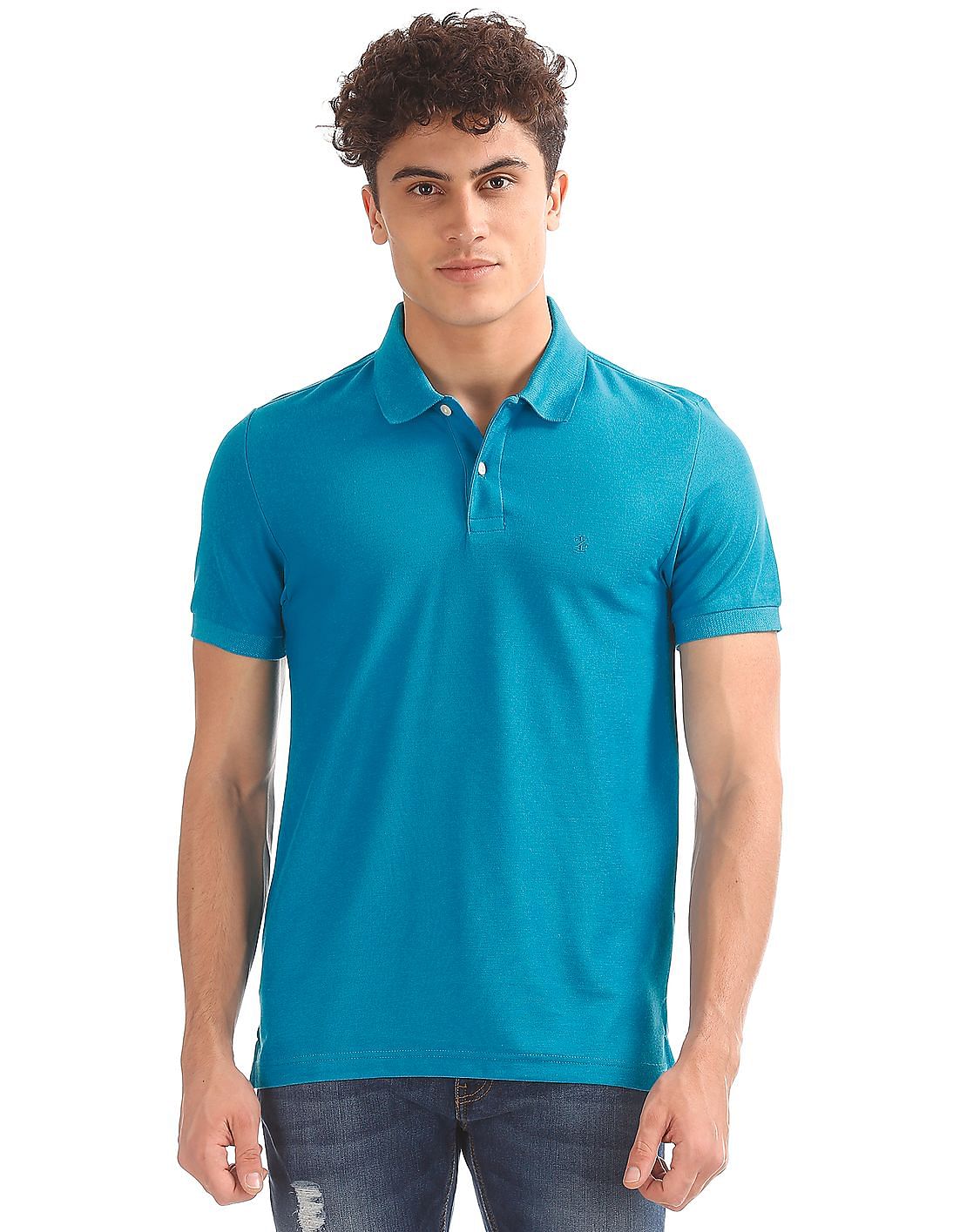 Buy Izod Men Slim Fit Solid Polo Shirt - NNNOW.com