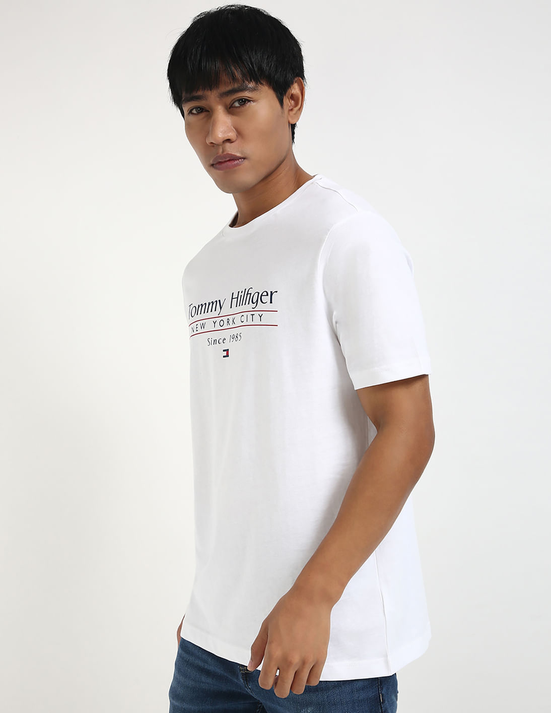 Buy Tommy Hilfiger S25HMKT692 WHITE Mens T-Shirt - NNNOW.com