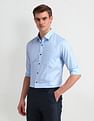 Arrow Manhattan Slim Fit Solid Shirt