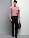Tommy Hilfiger Men Pink Flex Poplin Slim Fit Solid Formal Shirt