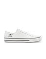 Flying Machine Men Solid Cox 3.0 Sneakers