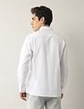Arrow Liberty Classic Fit Vertical Striped Shirt